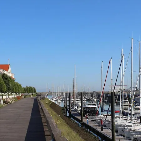 Rust Achter De Kust בית נופש