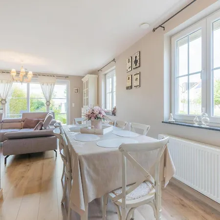 Rust Achter De Kust Holiday home *
